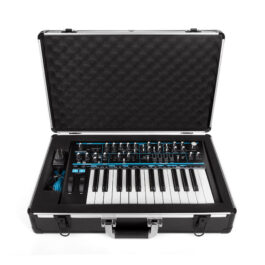 Novation Bass Station II用ケース