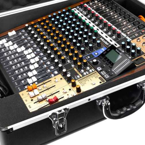 Tascam Model 16用ケース - 画像 (4)